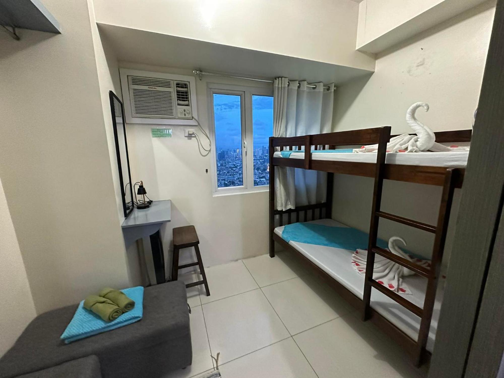 Green Residences Staycation By Pbyy Manila Exterior foto